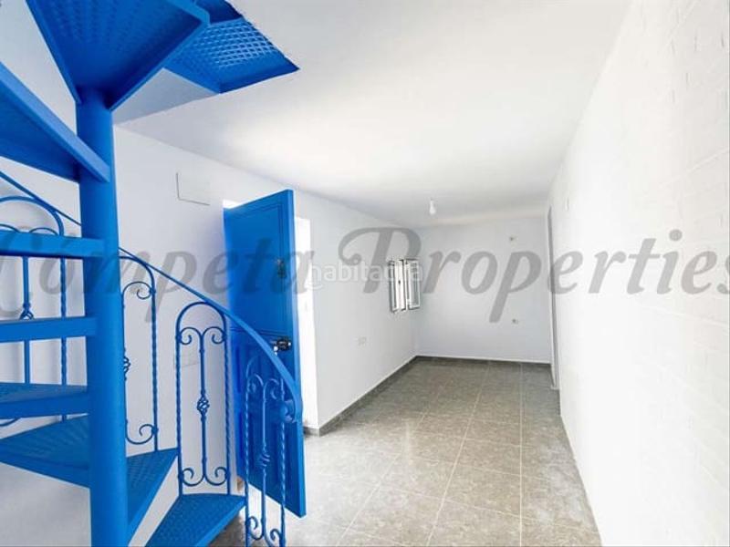 Foto d9b08cac-f0d7-4023-8c7d-d7872daf5d96. Casa adossada amb calefacció a Sedella