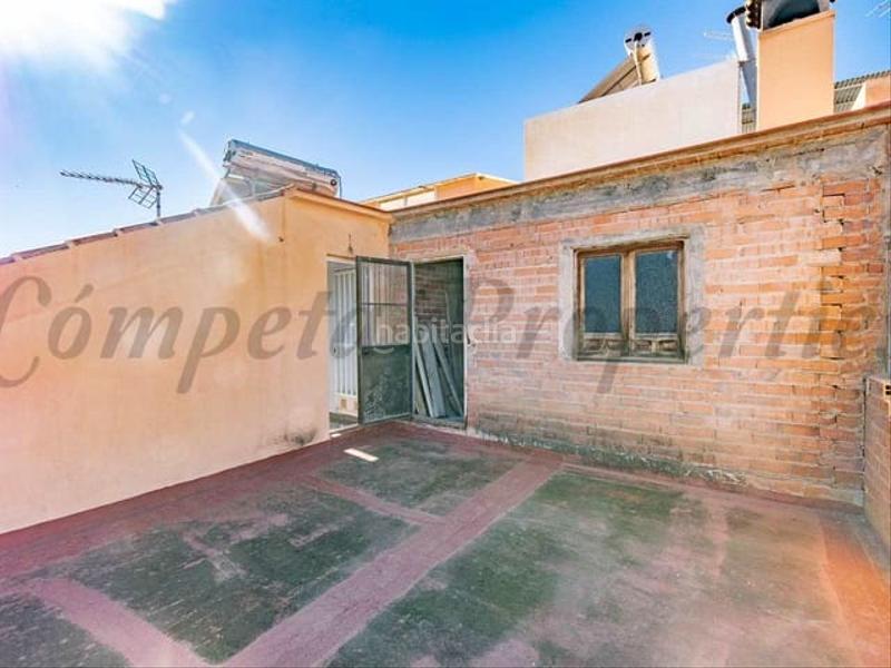 Foto c2c0e964-d671-4b71-804b-88239bcd5516. Casa adosada en Algarrobo pueblo Algarrobo