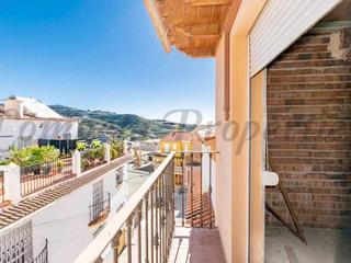 Semi detached house in Algarrobo Pueblo