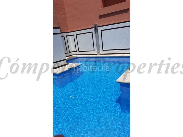 Foto bb5d82b4-c00a-40ef-bcfb-83dbfc63fa36. Maison avec chauffage dans nueva Nerja Nerja