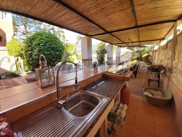 Foto c0b185d6-2a0b-4eee-97b1-76fcf8702a43. Maison avec chauffage dans nueva Nerja Nerja