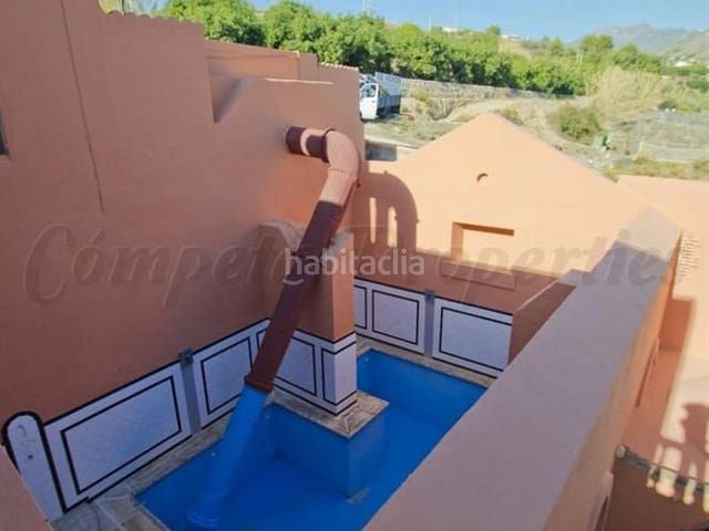 Foto c4cf9c8b-e75b-4d76-901c-31e003535646. Maison avec chauffage dans nueva Nerja Nerja