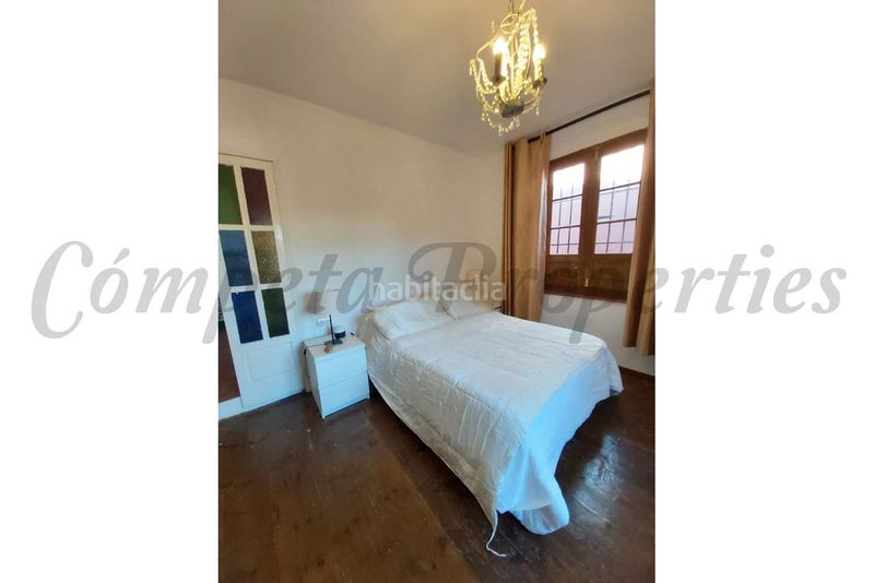 Foto a4e2c808-c027-4e0b-9907-7f2ad232933d. Casa amb xemeneia aparcament piscina a Avda Pescia - Ctra de Frigiliana Nerja