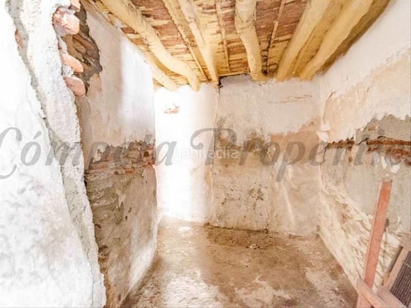 Foto 335b8430-09c7-4ee3-a0ce-e0107786a1a3. Casa adosada en Sedella