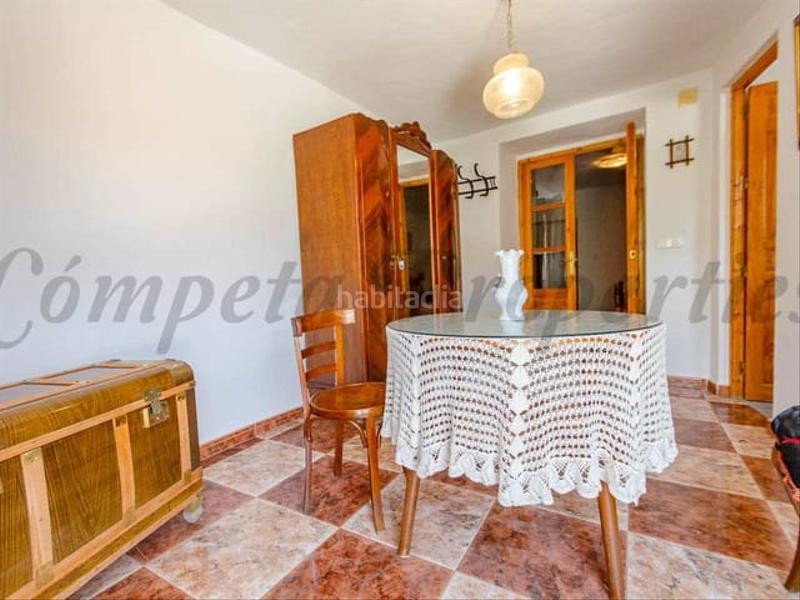 Foto 4501aeda-9d8e-46e1-85f4-b78e15d8c1a8. Casa adosada en Salares