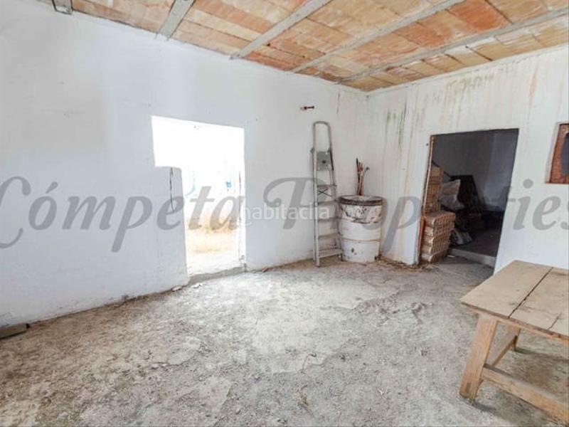 Foto 4d16b205-80ed-4264-90a3-249b91a961c2. Casa adossada amb calefacció a Salares