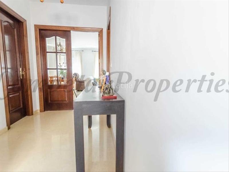 Foto 1008b6ff-ea72-4f5f-8946-2e90183cd862. Casa adossada amb calefacció a Cómpeta
