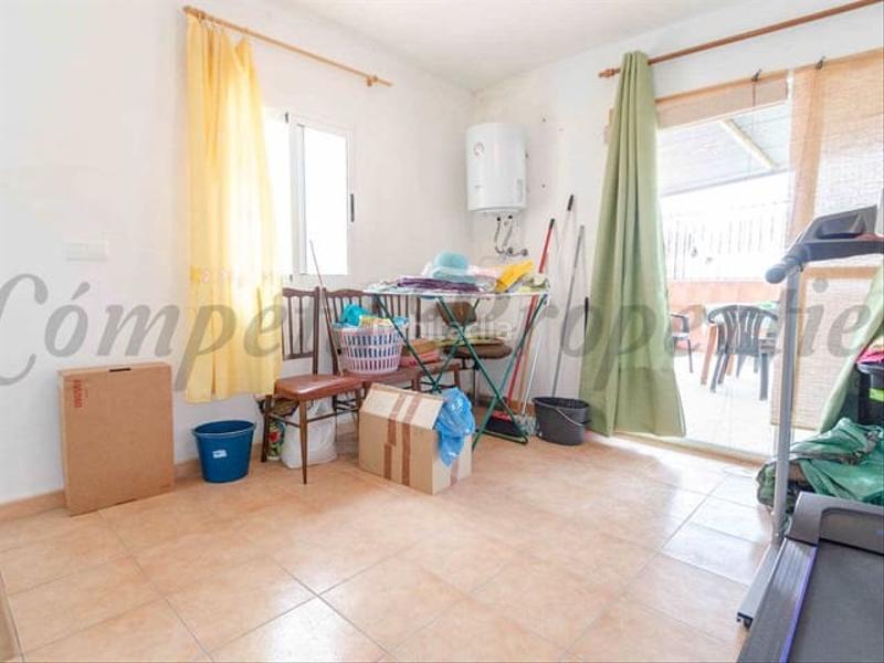 Foto f3cccc94-19f8-4959-ae1c-4b8b223b26f4. Semi detached house with heating in Árchez