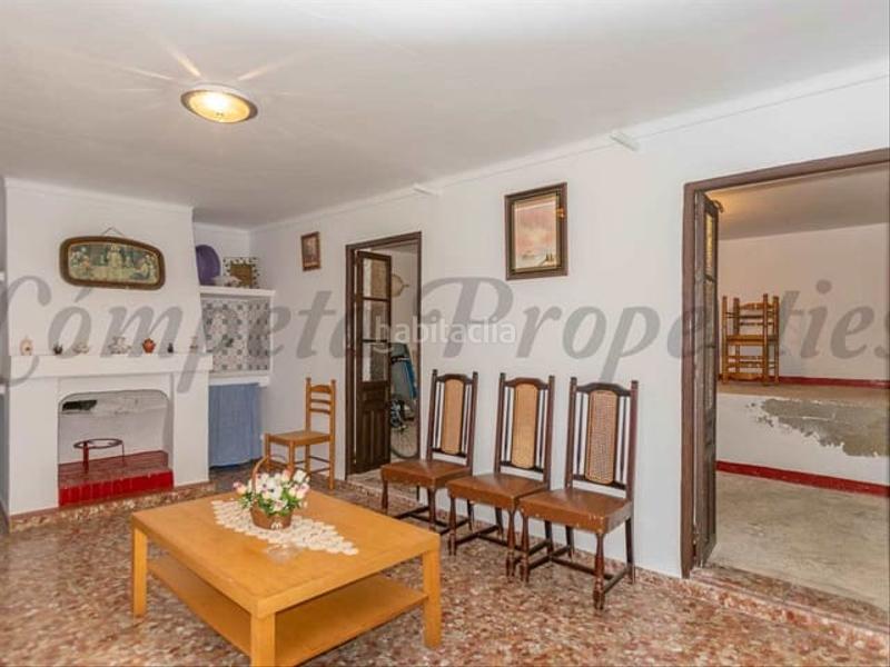 Foto 84942184-0286-4c09-ba9c-4be596ffb1a8. Semi detached house with heating in Sayalonga