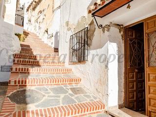 Casa adossada a Sedella