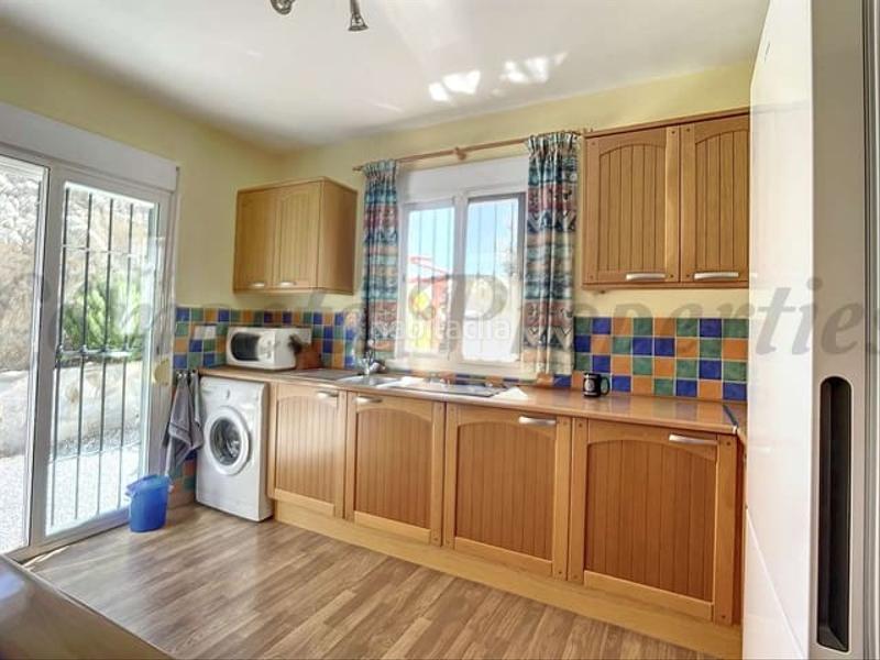 Foto 8daf147d-90a6-426d-866e-66c09e657347. Terrain résidentiel dans Sedella