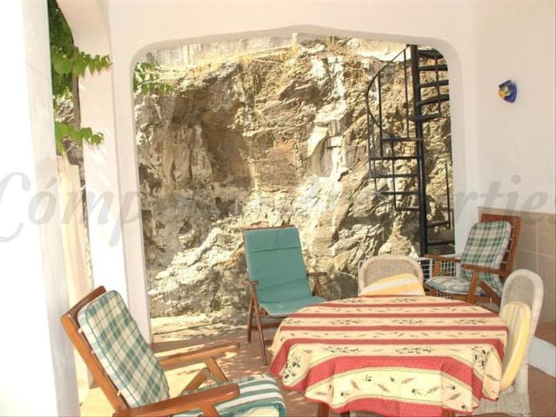 Foto 5a80dce3-6c11-4b28-88eb-c931738eb647. Casa en Cómpeta