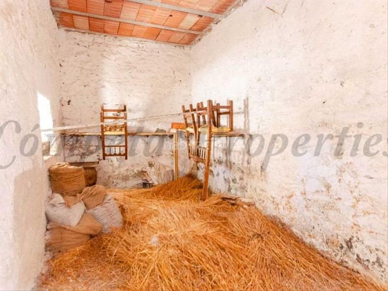 Foto 6f50a60a-8a54-4036-be1f-e5f0e7444c47. Casa adosada en Sedella