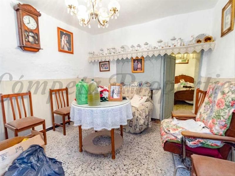 Foto 25cdd027-9e73-4710-adbb-e54be5825c9d. Casa adossada amb calefacció a Canillas de Aceituno