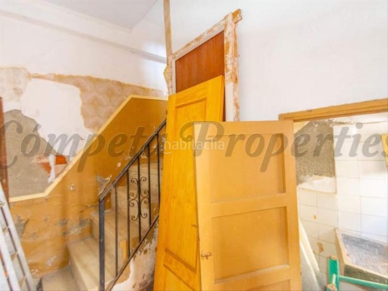 Foto 1956f9fb-59f3-4752-8590-c83949835473. Maison jumelée avec chauffage dans Torrox pueblo Torrox