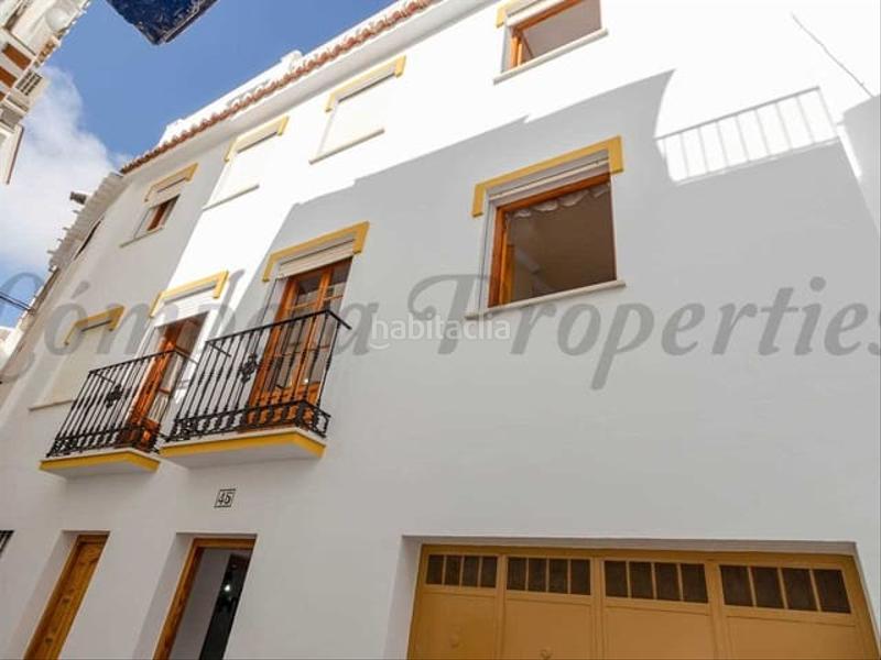 Foto 992d37de-0364-451e-982d-7debd2f7d42e. Casa adossada amb calefacció a Cómpeta