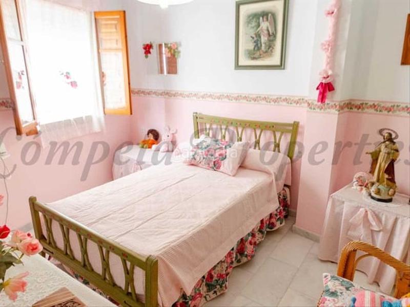 Foto d0c459b9-087f-4f4e-8a22-95904c4476c0. Casa adossada amb calefacció a Cómpeta