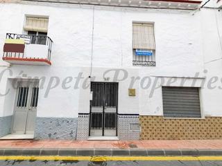 Casa adossada a Torrox Pueblo