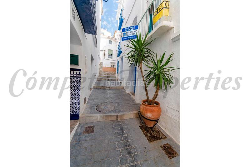 Foto 4b4edfb0-5acf-4a08-9fbf-2eebbc967c9d. Casa adossada a Cómpeta