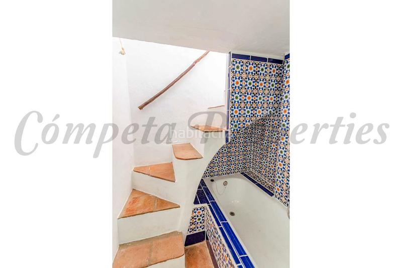 Foto f152ef5c-5336-4202-a8bc-d2aaf87180dd. Casa adossada a Cómpeta