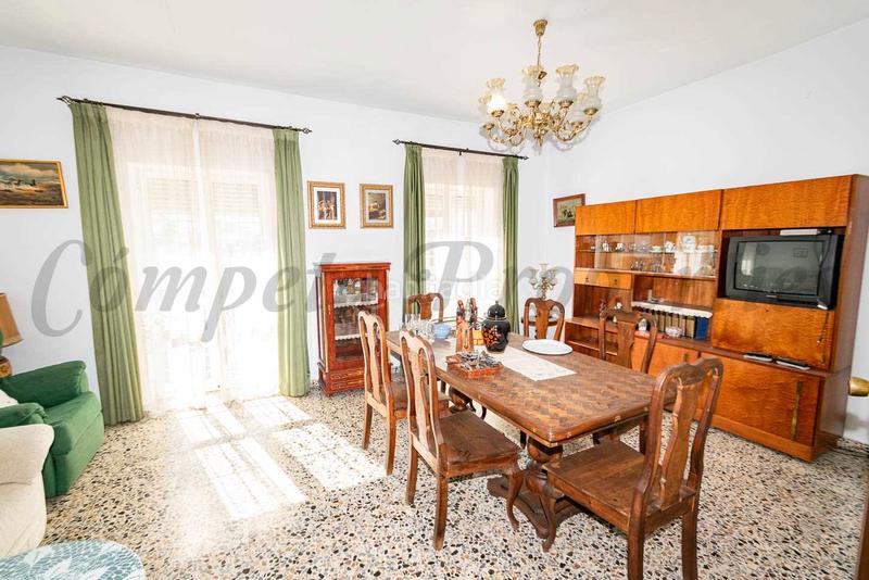 Foto 11d69b6b-3b26-48fe-a4db-0ec1f2a3f635. Casa adossada a Torrox pueblo Torrox