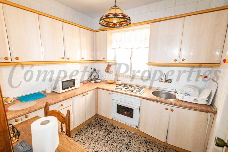Foto 35cd6274-5329-49d1-bfc4-4e6d0b30aff8. Casa adossada a Torrox pueblo Torrox