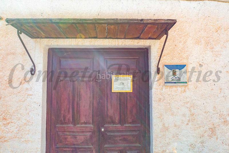 Foto 02660a07-4189-4085-be9d-63cfdd0932ab. Edificio en Soportújar