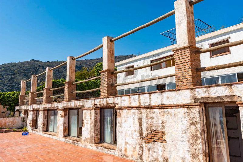 Foto 4131d472-67dc-41c4-8d6e-92e493bcfd20. Edificio en Soportújar