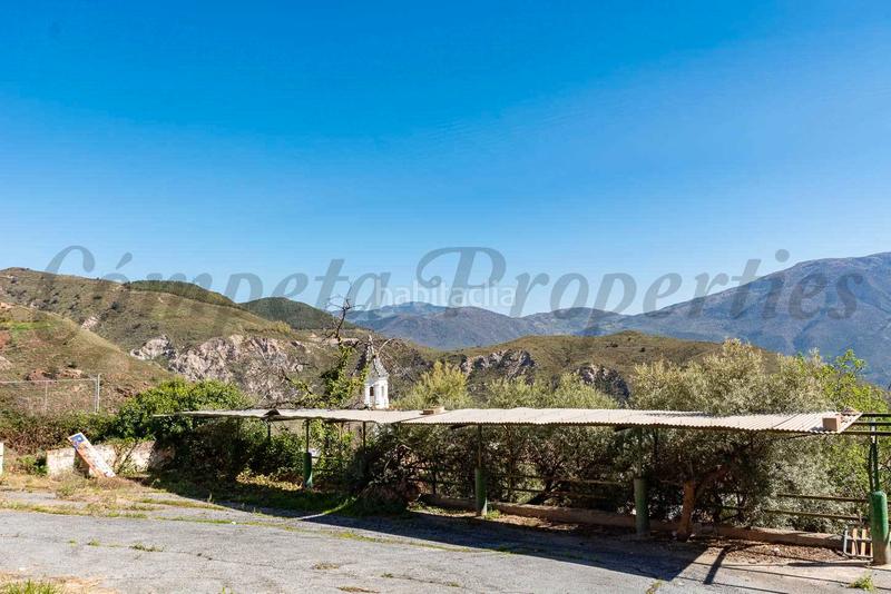 Foto 0c293bec-5724-4823-b252-e01cb4678f9d. Edifici a Soportújar