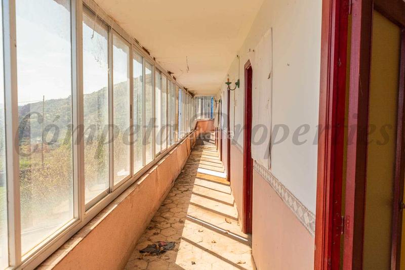 Foto 58ba436c-e6d8-4c77-9e90-f01c19dd84c7. Edifici a Soportújar