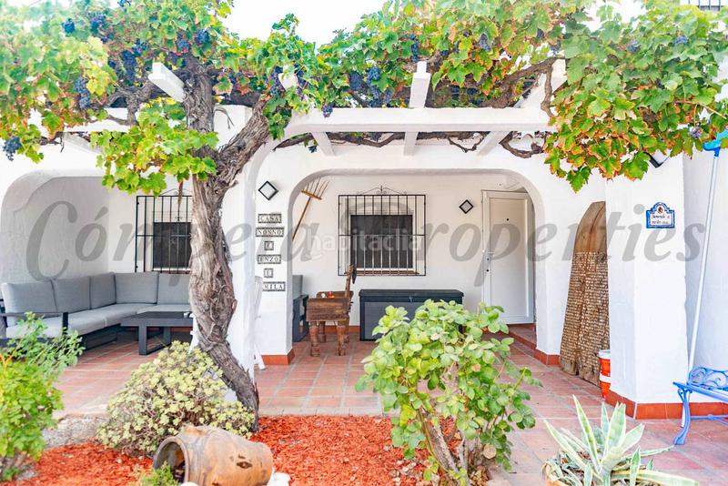 Foto 81a36046-fc40-482c-ac84-8041356e698e. Country house with parking pool in Torrox pueblo Torrox