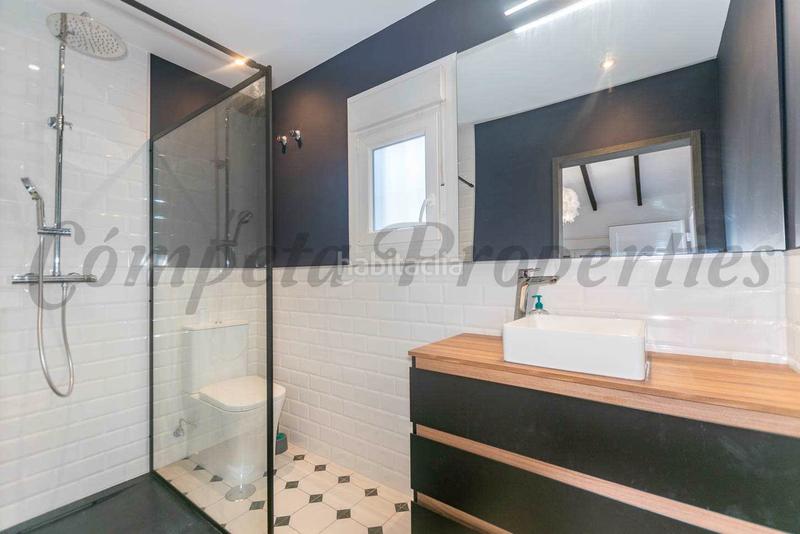 Foto 78c016d1-c9a4-4574-af4d-d7e19a79b304. Masía en Torrox pueblo Torrox