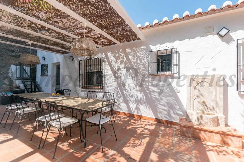 Foto 97c41b47-74ce-43cc-a5f7-5995d138ecc3. Masía en Torrox pueblo Torrox