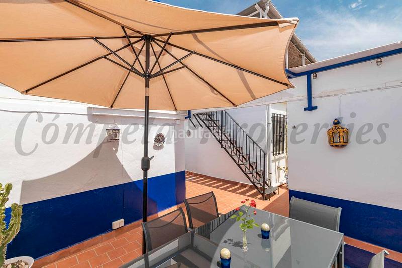 Foto a82e83bb-428f-4e88-88f4-4e842490d44f. Casa adosada impresionante casa de pueblo con vistas al mar en Torrox