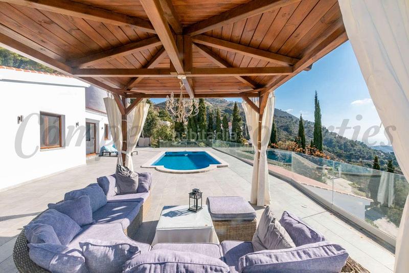 Foto 69e6f475-66e6-4c5e-8ca3-264f9cfd7898. Xalet amb calefacció piscina a Cómpeta