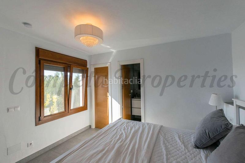 Foto 96bf4764-c851-43ab-ac8d-2f36b3ff2b1b. Xalet amb calefacció piscina a Cómpeta