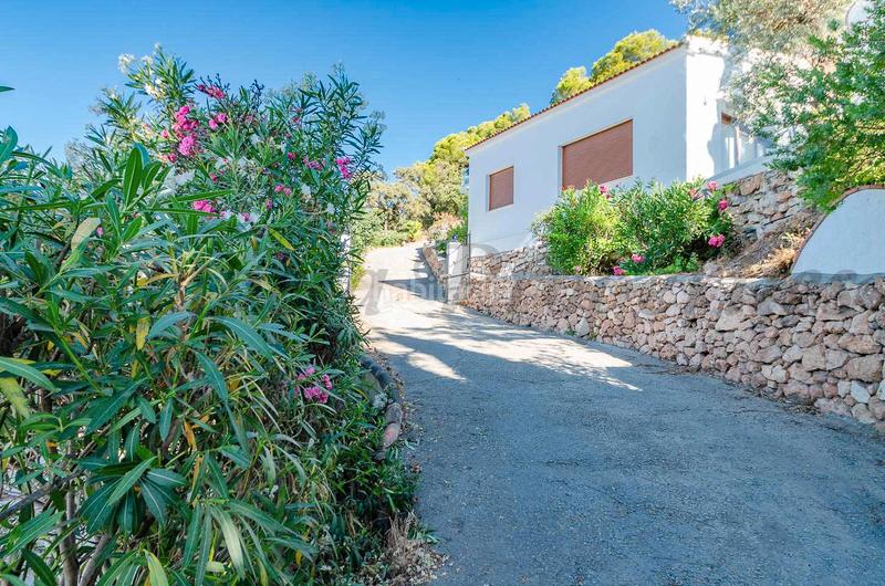 Foto eb074597-a634-41e3-b328-aa9935c9fd34. Xalet amb calefacció piscina a Cómpeta