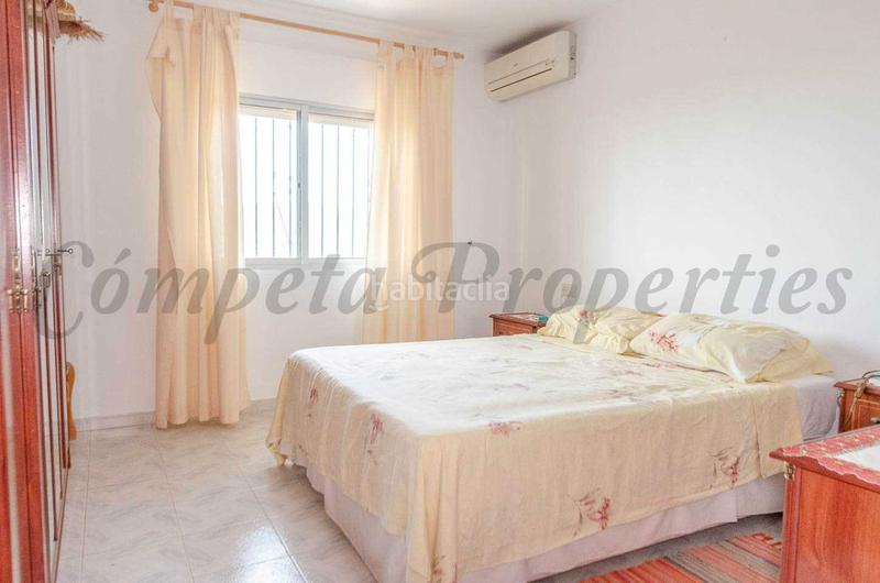 Foto 54be11f0-175e-415d-8f95-a5dcf696748c. Masia amb aparcament a Comares
