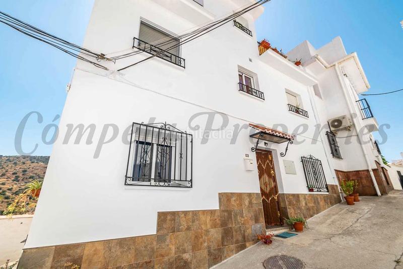 Foto 1b9b7669-de3f-4f33-80e6-7e70bc58aa8a. Casa a Torrox pueblo Torrox