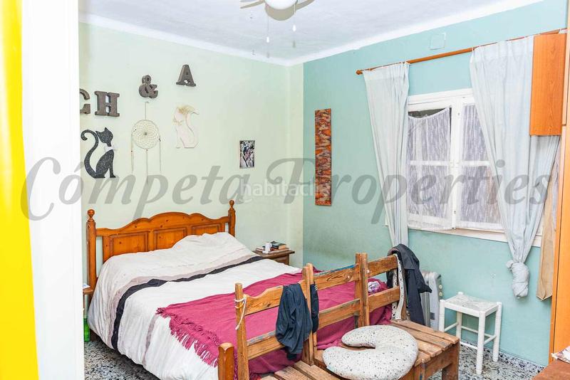 Foto 0facac0b-3aff-43b0-ad88-5f547c67185c. Semi detached house with fireplace parking in maro - cuevas de Nerja Nerja