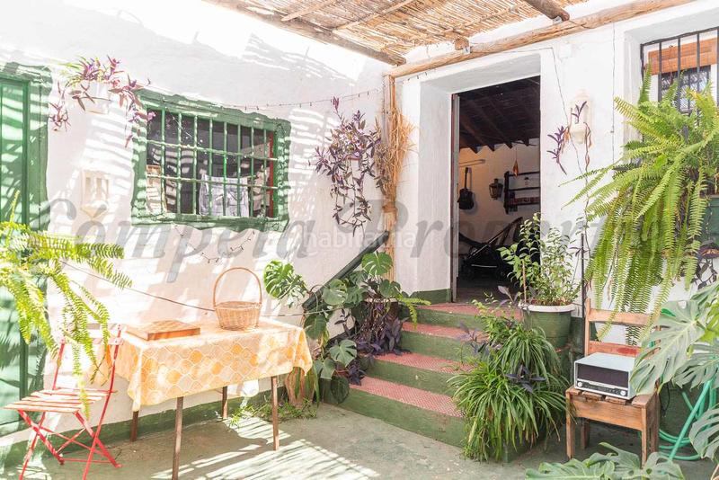 Foto 241787e9-4e44-4acd-8ad9-7ea7a944a157. Semi detached house with fireplace parking in maro - cuevas de Nerja Nerja