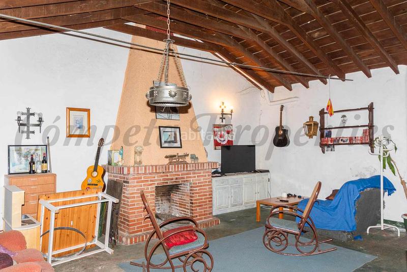 Foto 9597a333-59f8-4412-91e9-f4c0dd238c78. Semi detached house with fireplace parking in maro - cuevas de Nerja Nerja