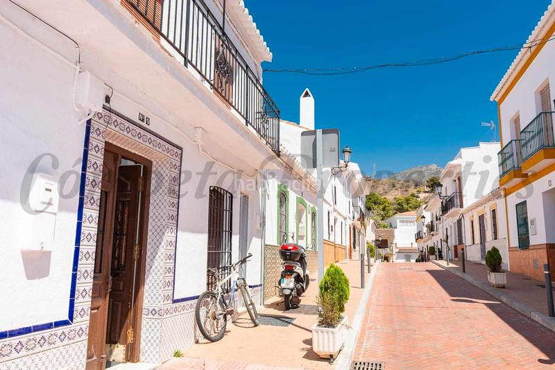 Foto db2b5da5-687e-4d52-bc07-acb6a06fbab5. Semi detached house with fireplace parking in maro - cuevas de Nerja Nerja