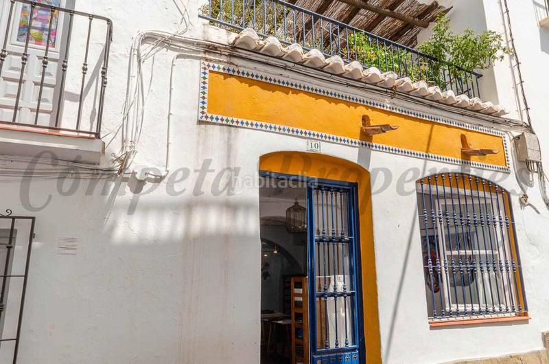Foto 01ec84ed-6b3d-400d-b6ca-afce91260c2c. Casa pareada encantadora casa tradicional con terrazas y taller en el corazón en Cómpeta