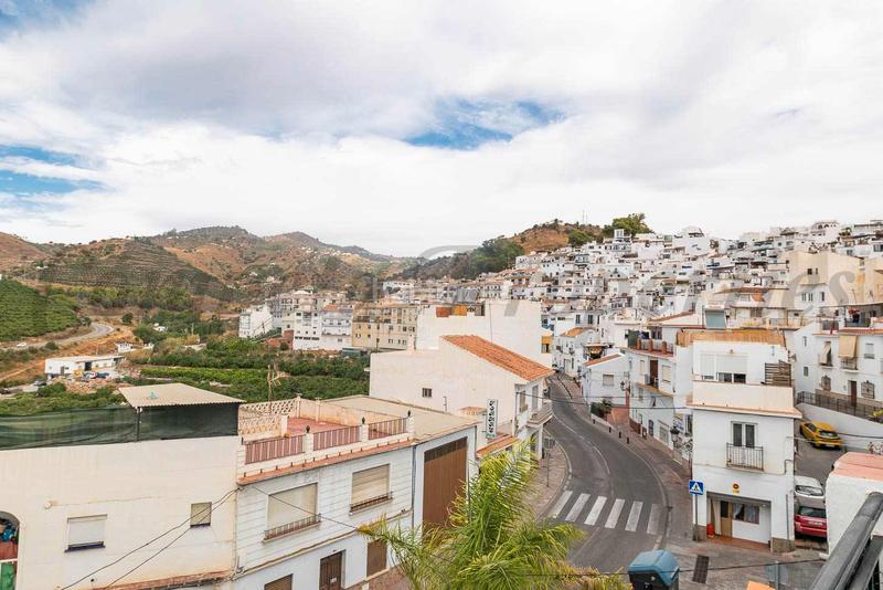 Foto bc9e623e-2255-4d60-be6f-ed0917965a70. Casa a schiera in Torrox pueblo Torrox