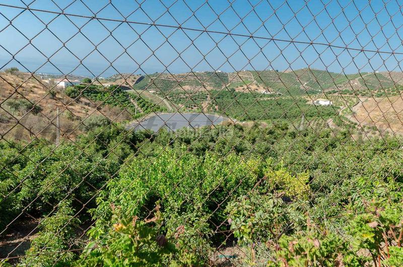 Foto 05326f81-3852-44eb-a973-97ef2da6ba15. Casale con parcheggio piscina in Almayate Bajo