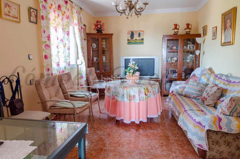 Foto 8b99a4d6-9e49-4eed-abbe-d539c424386c. Casale con parcheggio piscina in Almayate Bajo