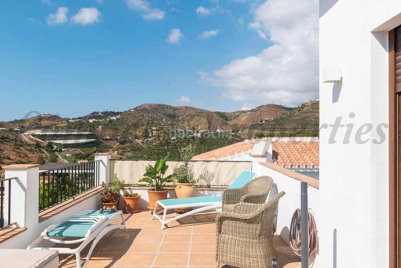 Foto 5ed43971-f384-49cb-952d-66f8ef3ed57e. Reihenhaus mit heizung in Torrox pueblo Torrox