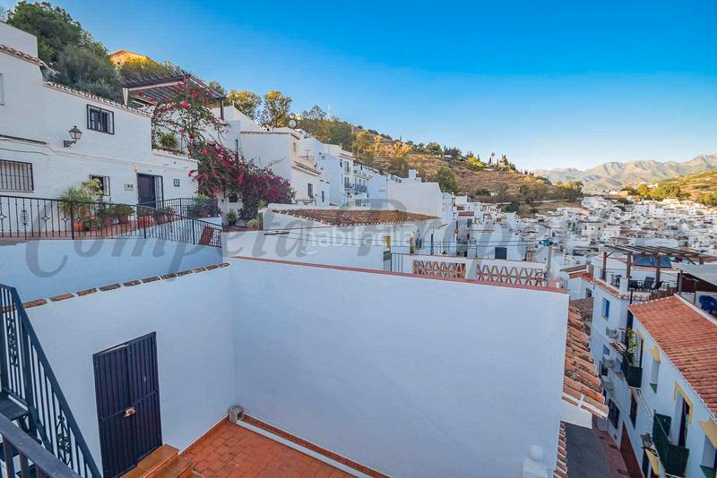 Foto 20650e79-3595-4e58-b10b-01d2650092ed. Reihenhaus in Torrox pueblo Torrox
