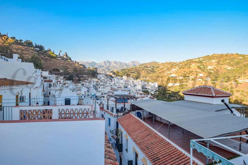 Foto fb1c4cd7-df29-4cec-ad37-cf96d70a1434. Reihenhaus in Torrox pueblo Torrox